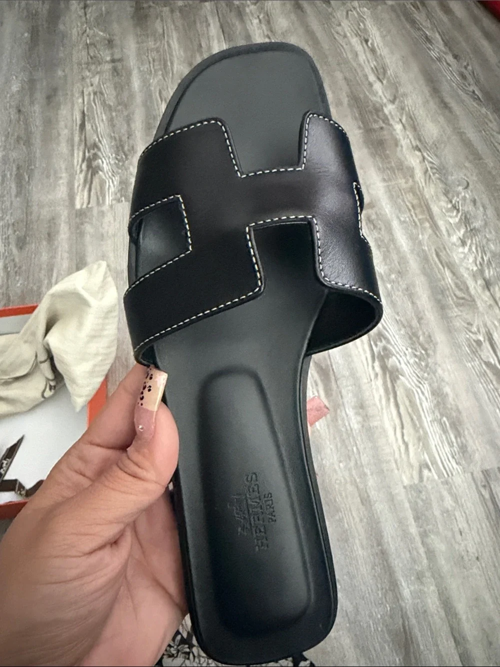 Hermes Oran sandal size 37.5 worn twice with proof of purchase
